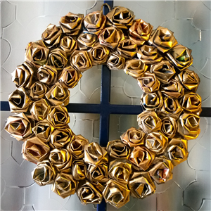 GOLD WREATH